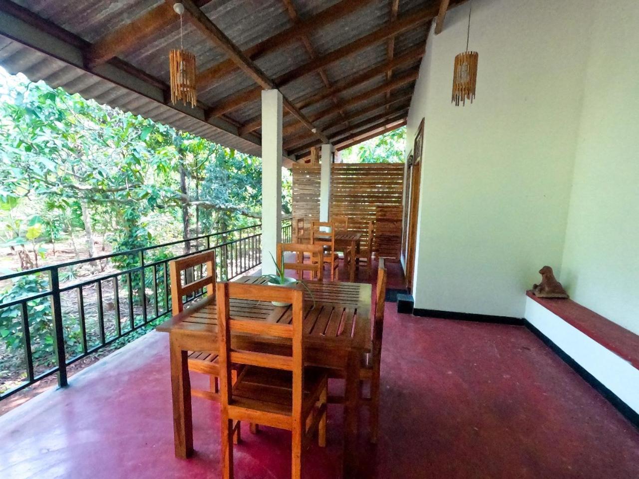 Hotel Wild Heaven Udawalawe Exterior foto